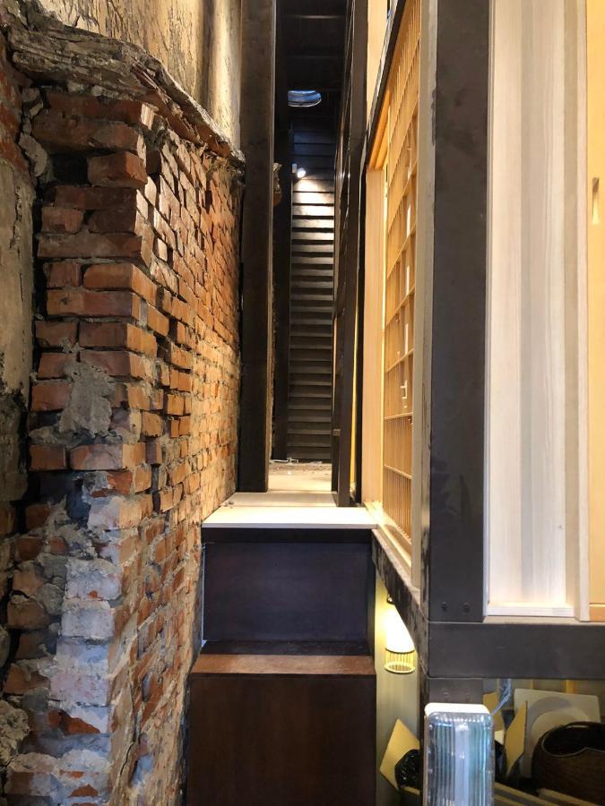 台甕茶室青年旅館 Tai-Wong Tatami Room Hostel Tainan Extérieur photo