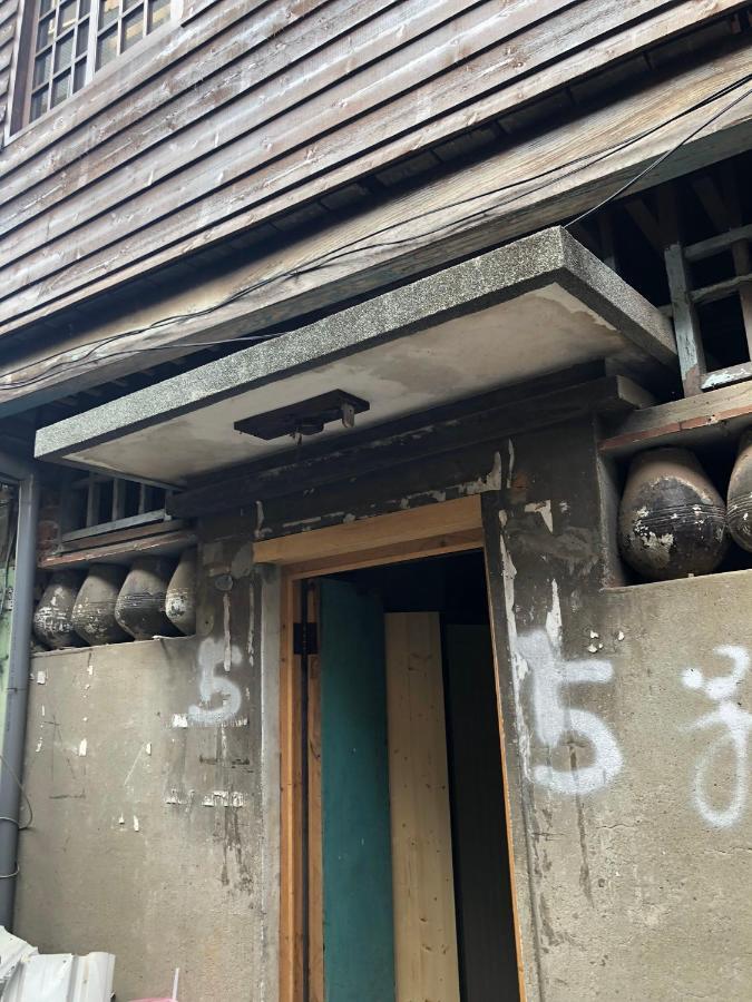 台甕茶室青年旅館 Tai-Wong Tatami Room Hostel Tainan Extérieur photo
