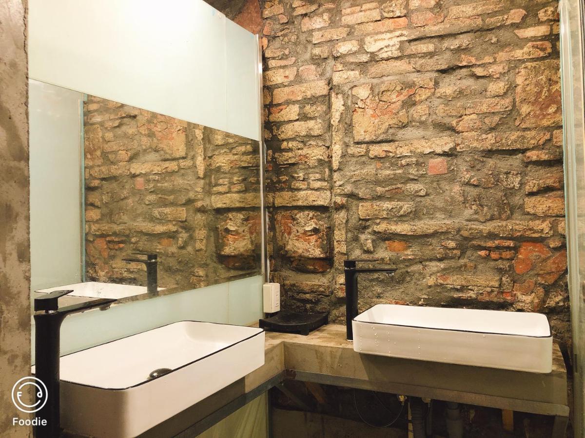台甕茶室青年旅館 Tai-Wong Tatami Room Hostel Tainan Extérieur photo