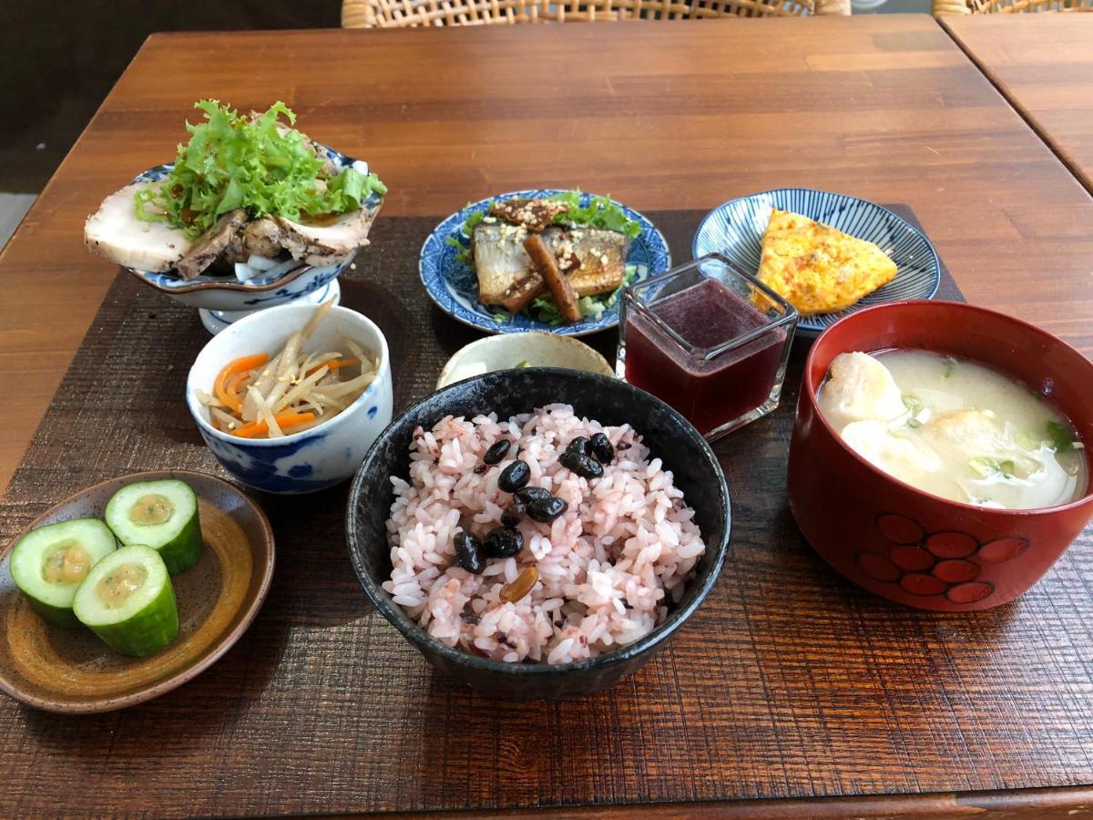 台甕茶室青年旅館 Tai-Wong Tatami Room Hostel Tainan Extérieur photo